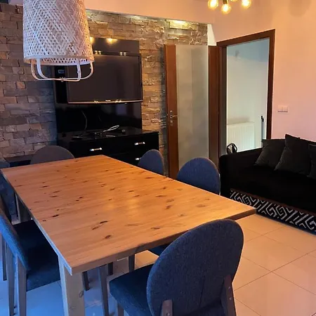 Liliowe Turnie Basen Ul Nowotarska Zakopane