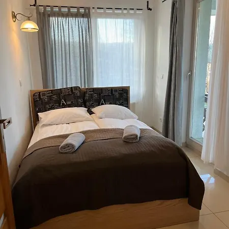 Liliowe Turnie Basen Ul Nowotarska Hotel