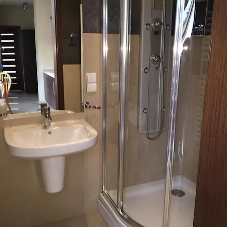 Liliowe Turnie Basen Ul Nowotarska Hotel