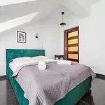 Liliowe Turnie Basen Ul Nowotarska * Zakopane